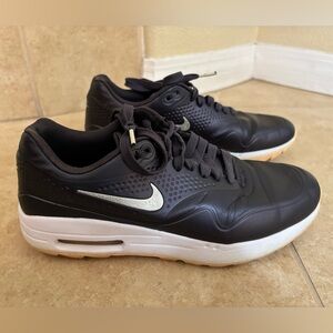 Nike Air Max 1 golf shoes